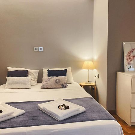 Cozy Newly Renovated 1 Bedroom Apartment In The Heart Of Афины Экстерьер фото
